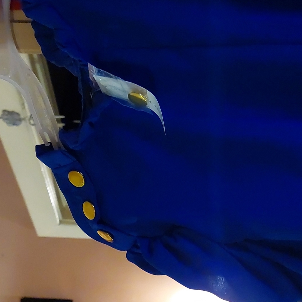 Women's blouse